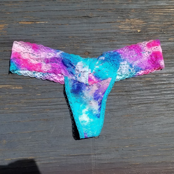 *SOLD* Tie Dye Floral Lace Bralette & Panty Set - Picture 4 of 7